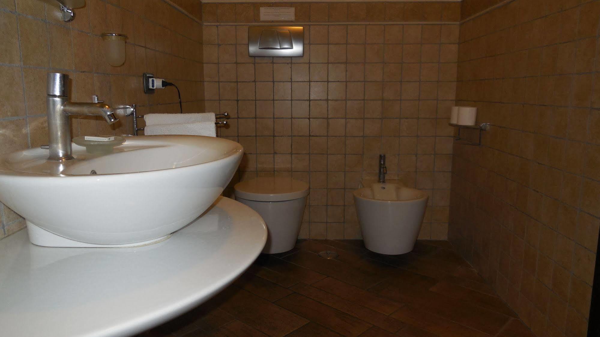 Tridente Rooms Рим Экстерьер фото