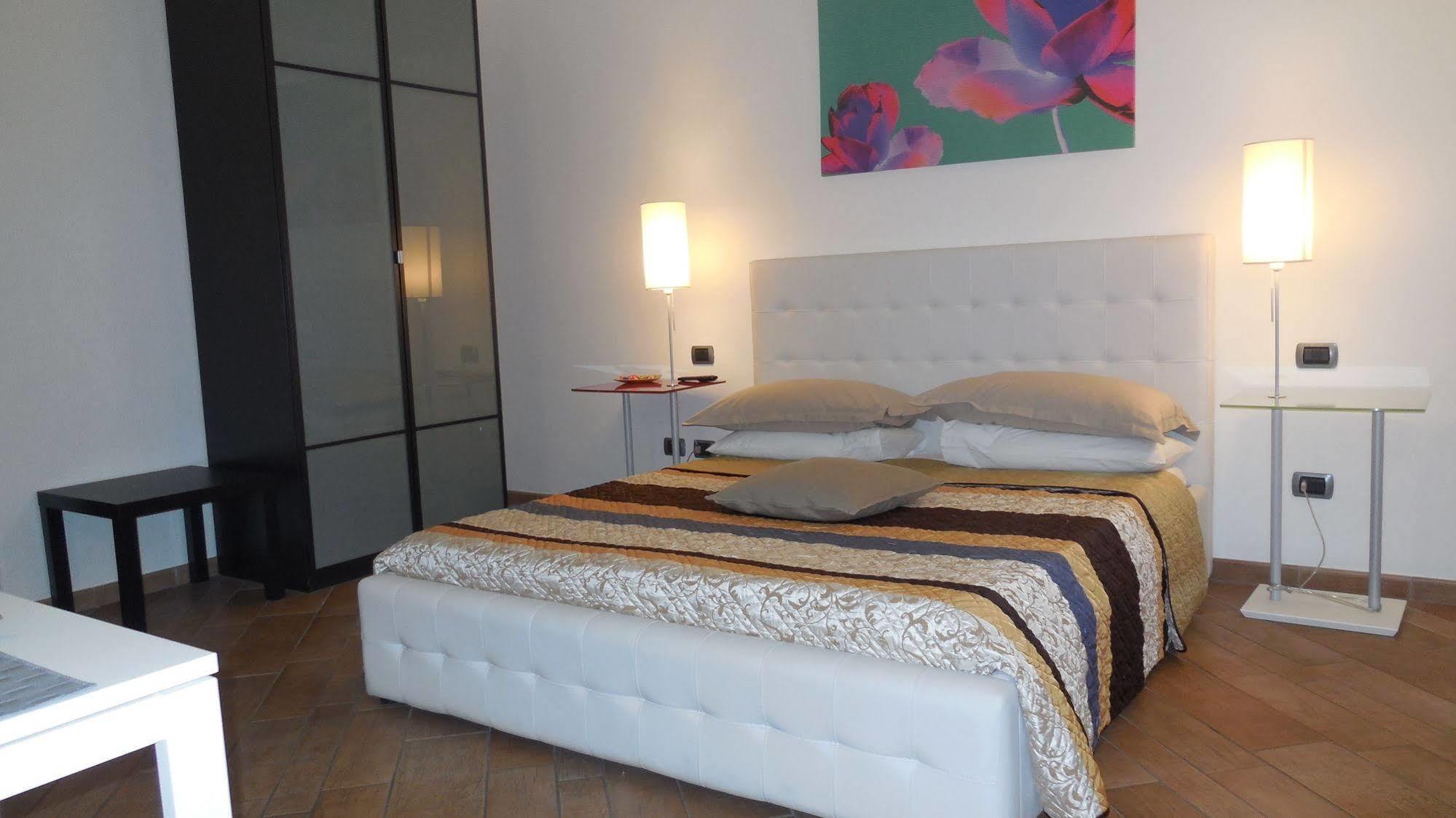 Tridente Rooms Рим Экстерьер фото