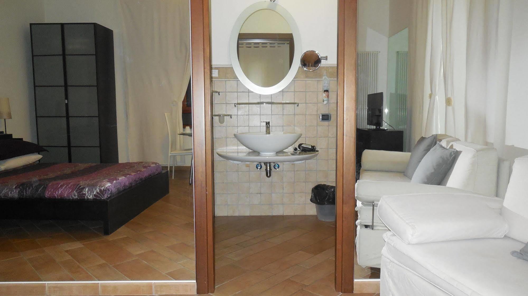 Tridente Rooms Рим Экстерьер фото