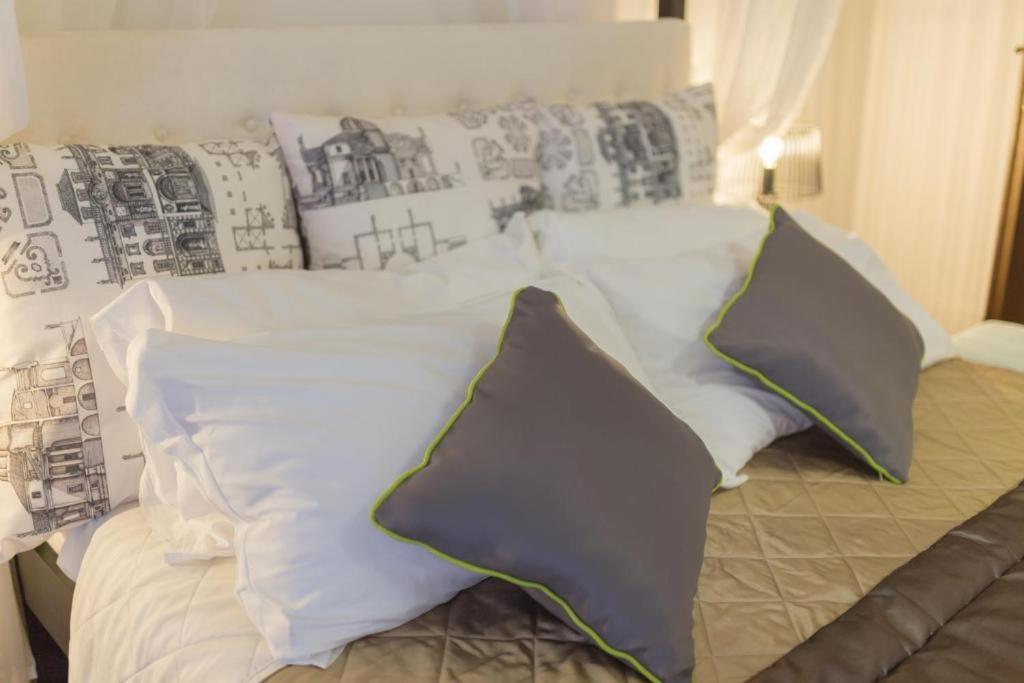 Tridente Rooms Рим Экстерьер фото